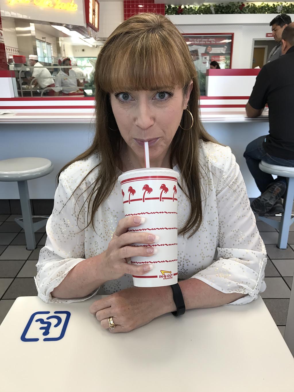Mumzies In-n-Out